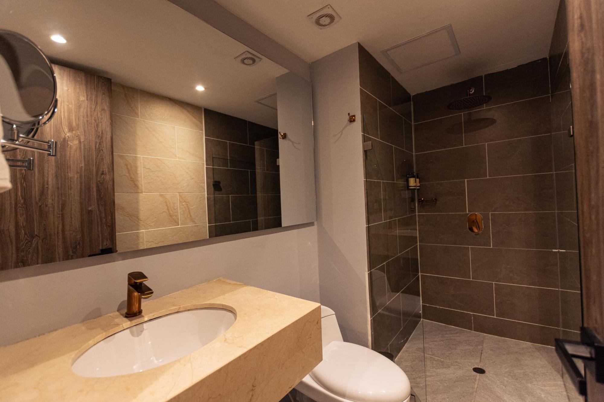 Zi One Luxury Hotel Перейра Екстериор снимка