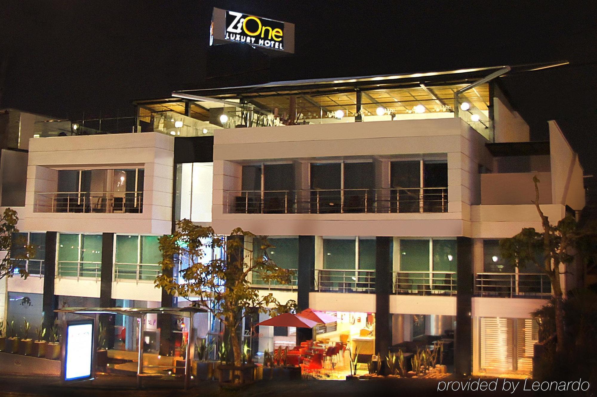 Zi One Luxury Hotel Перейра Екстериор снимка